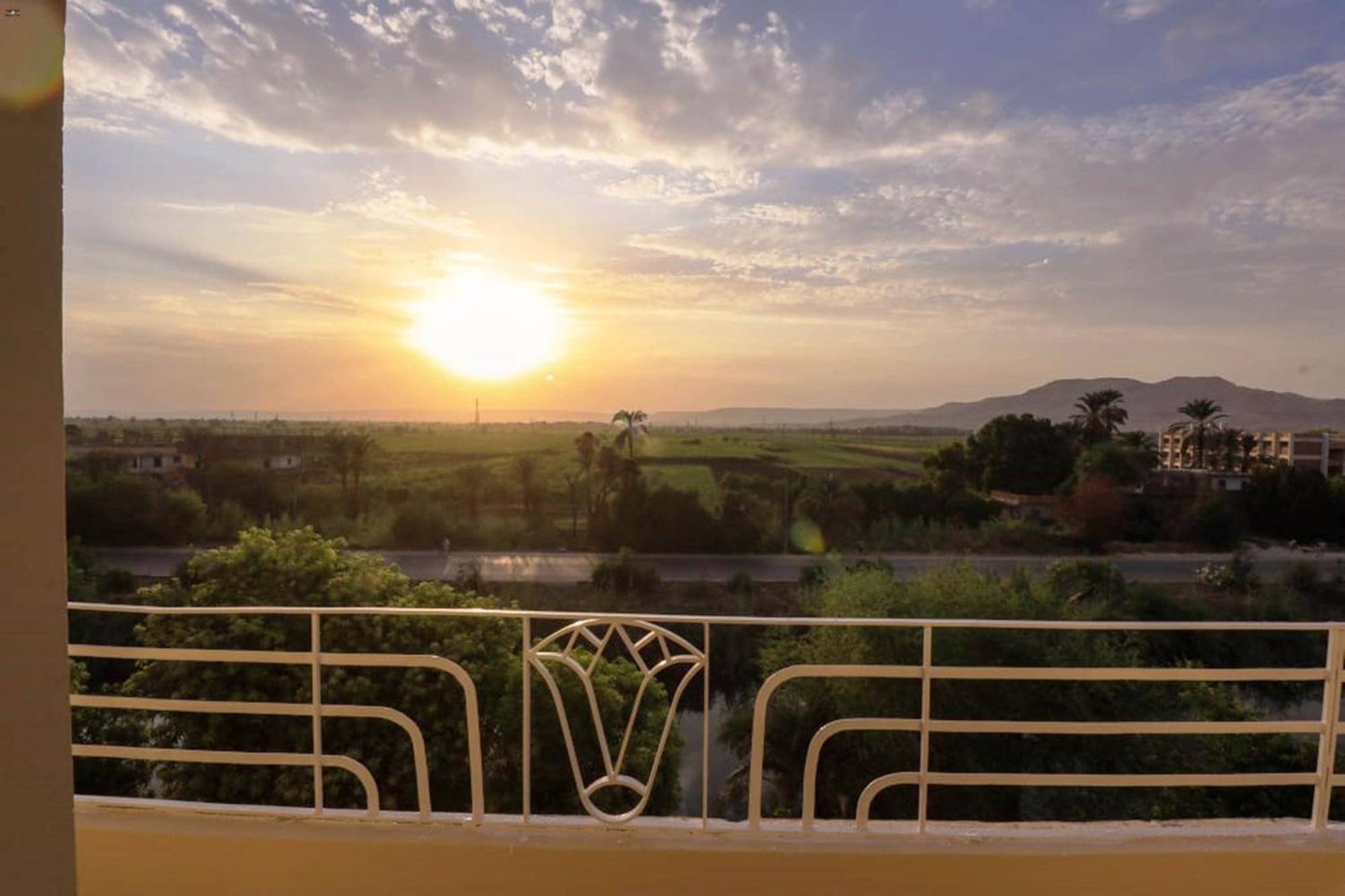 Luxor View Hostel المظهر الخارجي الصورة