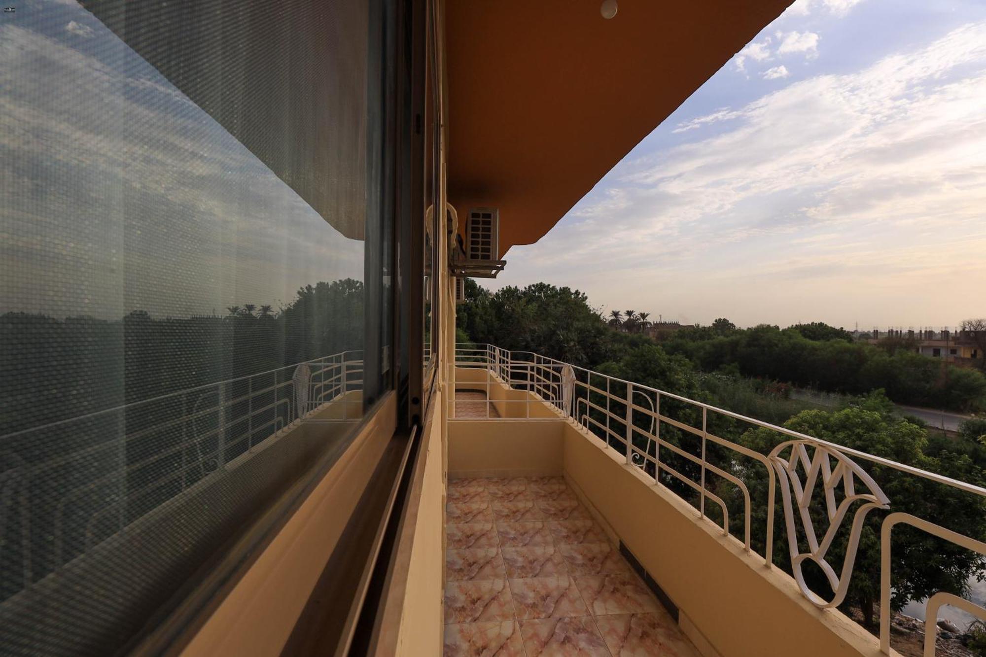 Luxor View Hostel المظهر الخارجي الصورة